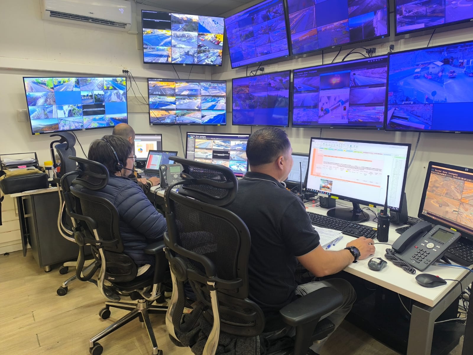 Equipo Centro Control 2CR — Operación en tiempo real